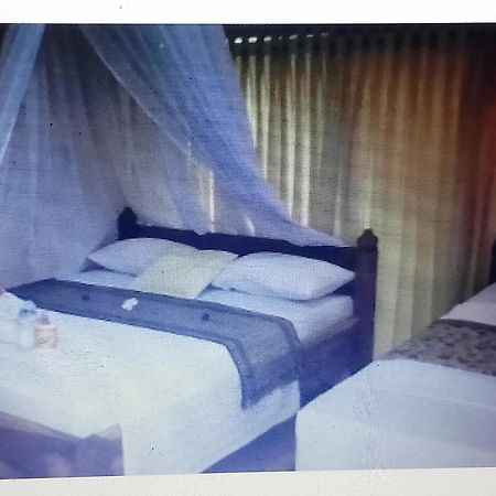 Fullesguesthouse Gili Trawangan Exterior foto