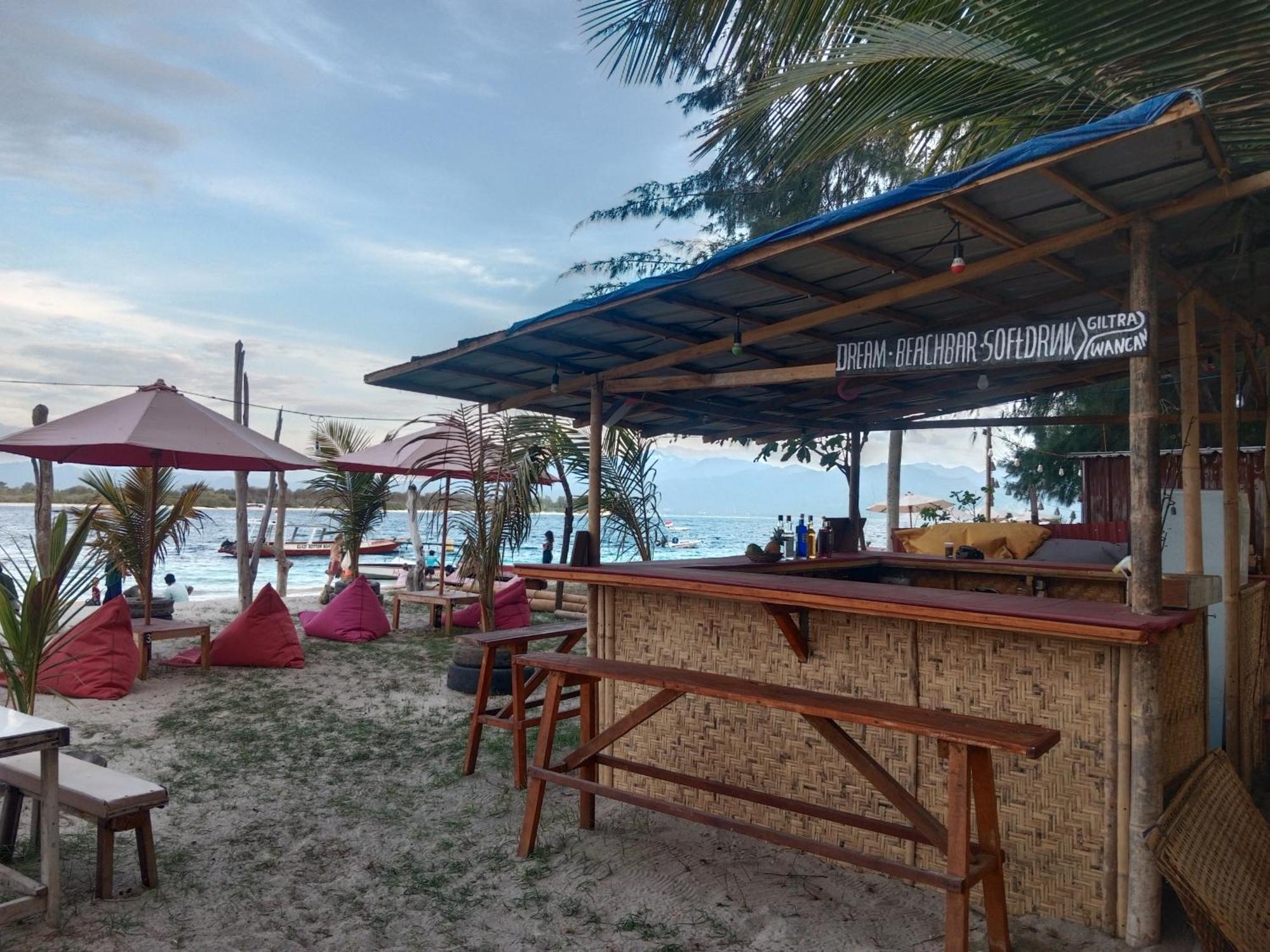 Fullesguesthouse Gili Trawangan Exterior foto