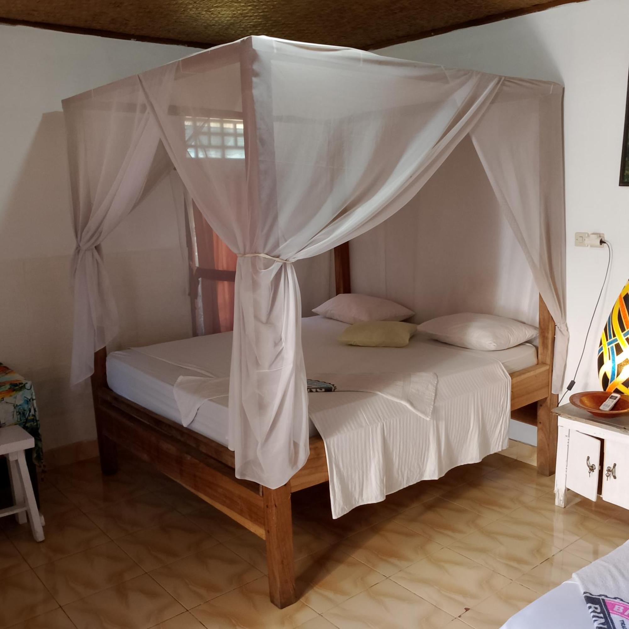 Fullesguesthouse Gili Trawangan Exterior foto
